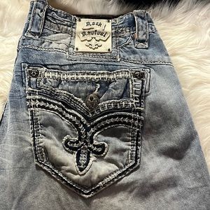 Sexy mens Rock revival jeans